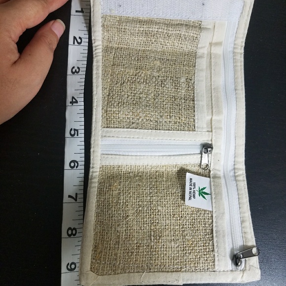 Handmade hemp trifold wallet. - Picture 3 of 4